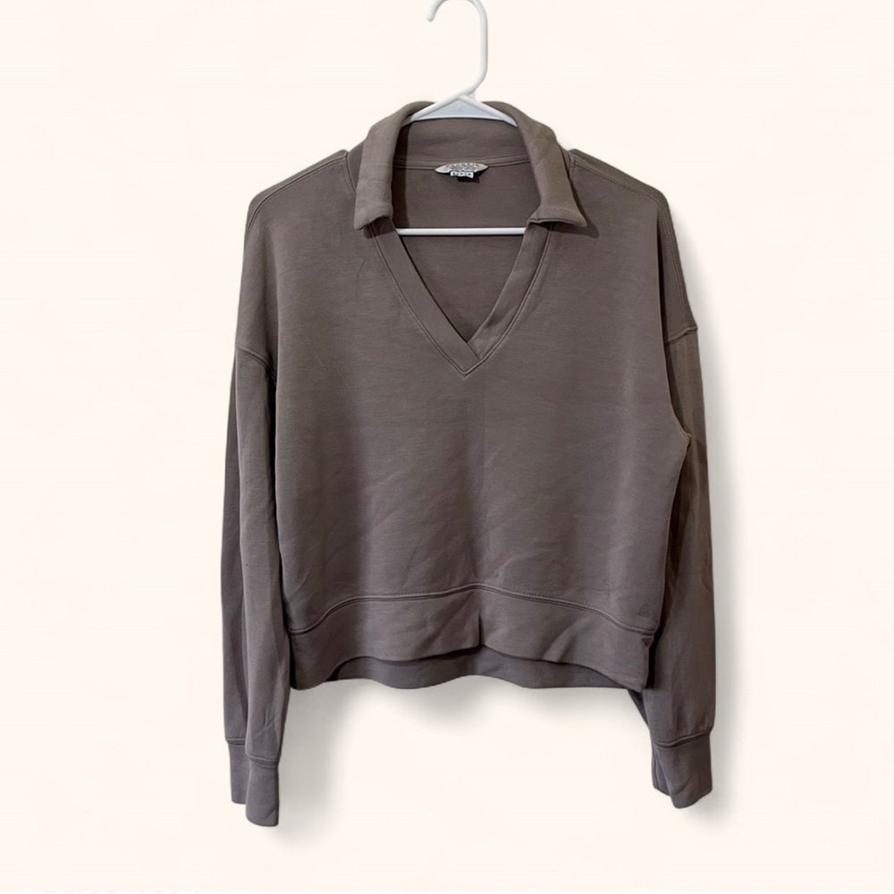 Women’s SP Danskin Luxe Fleece Atmosphere V-Neck Polo Scuba Knit Sweatshirt